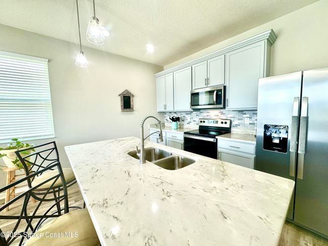 111 Port Royal Ct, House other with 4 bedrooms, 2 bathrooms and null parking in Sebastian FL | Image 8
