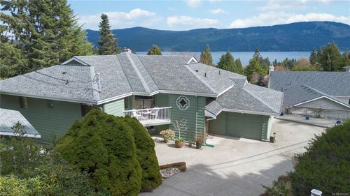 817 Aros Rd, Cobble Hill, BC, V8H0A1 | Card Image