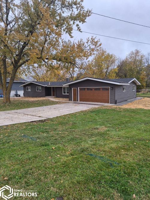603 N West St, Mount Ayr, IA, 50854-1101 | Card Image