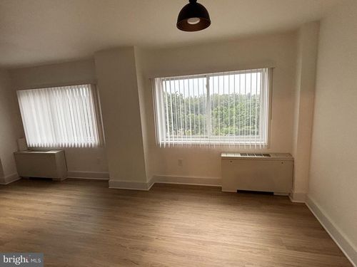 apt-611a-1111 University Blvd W, SILVER SPRING, MD, 20902-3329 | Card Image