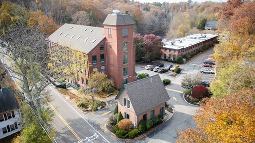 29-14 Sanford St, Medway, MA, 02053-1054 | Card Image
