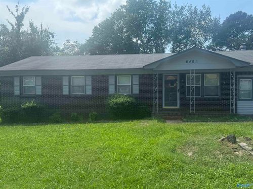 6401 Matic Rd Nw, Huntsville, AL, 35810-1411 | Card Image