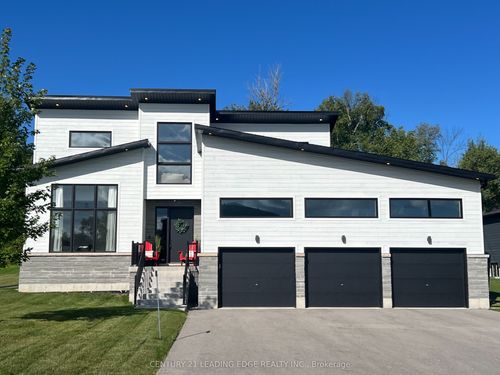 108 Goldie Crt, Clarksburg, ON, N0H1J0 | Card Image