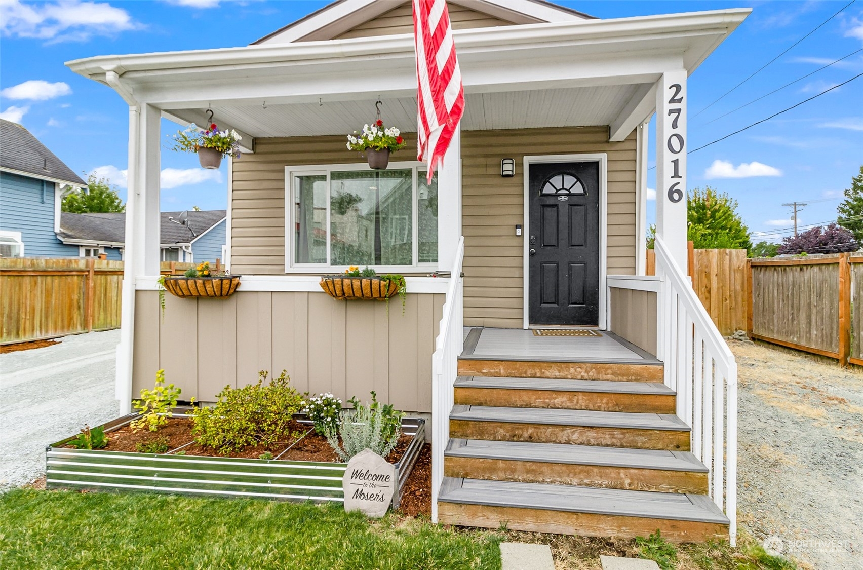 102nd Dr, Stanwood, WA 98292