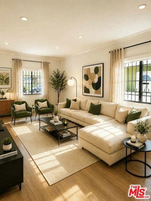 1445 N Mariposa Ave, Los Angeles, CA, 90027-5811 | Card Image