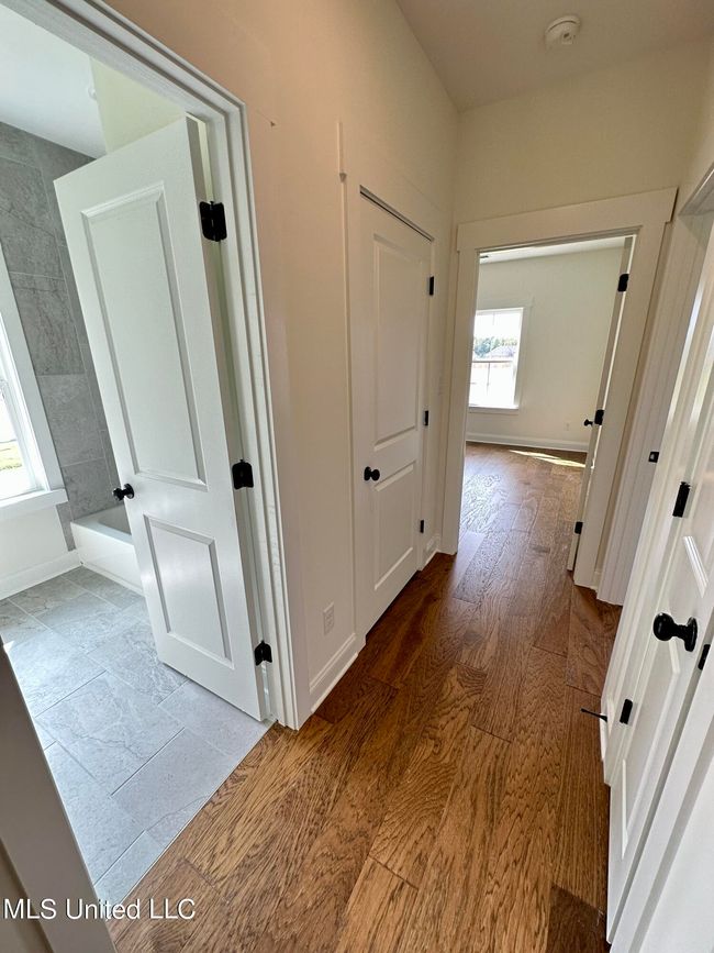 Hallway | Image 32