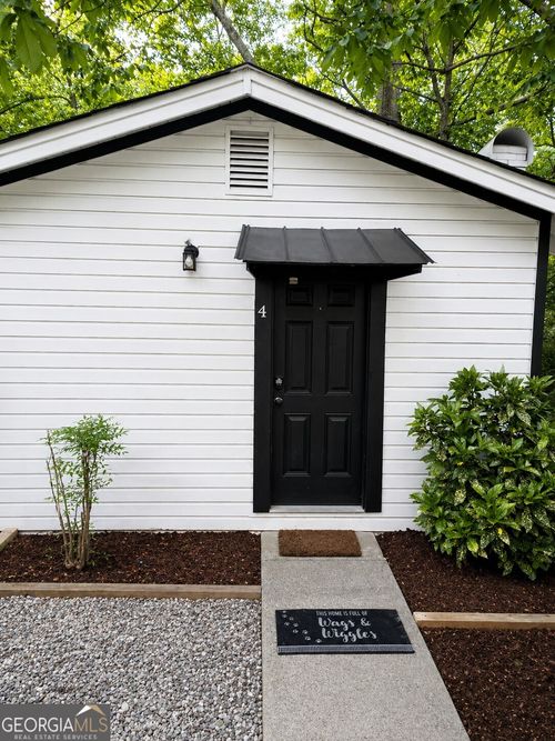 4-1522 Central Ave, Demorest, GA, 30535-4573 | Card Image