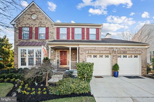 9302 Nancy St, MANASSAS PARK, VA, 20111-2462 | Card Image