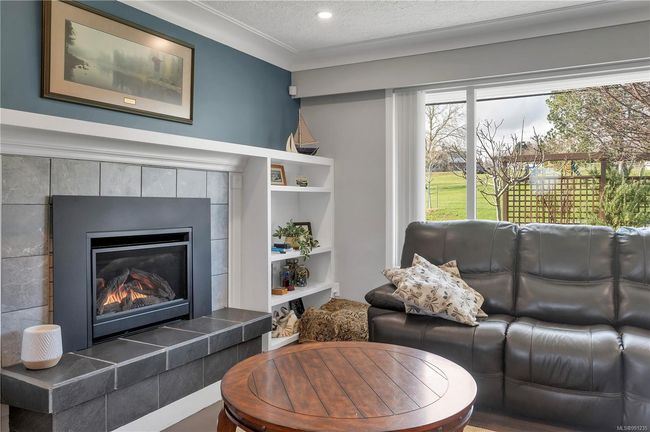 795 Upland Dr, House other with 3 bedrooms, 2 bathrooms and 2 parking in Campbell River BC | Image 11