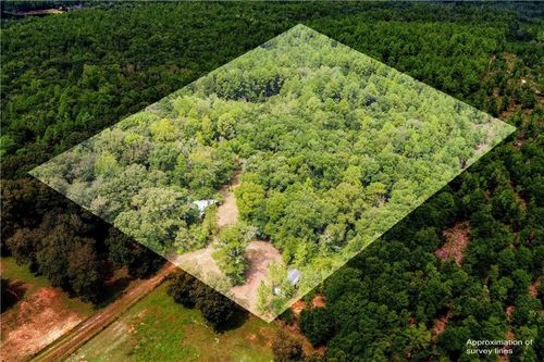 9350 Chunchula Landfill Rd, Chunchula, AL, 36521-3465 | Card Image