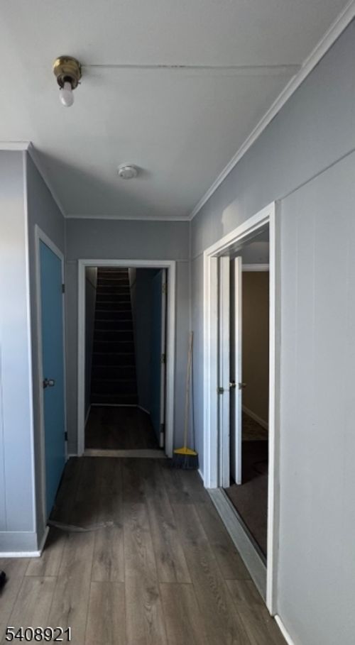 112 Chambers St, Phillipsburg, NJ, 08865-2906 | Card Image