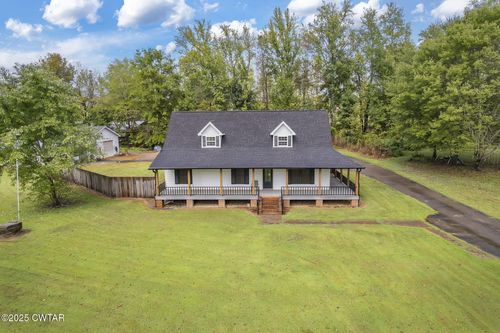 9475 Highway 100, Scotts Hill, TN, 38374-6446 | Card Image