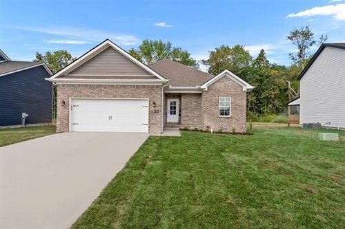 608 Pleasant Meadow Ln, Bowling Green, KY, 42101-7572 | Card Image