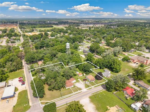 955, 981 N Curtis Avenue, Pea Ridge, AR, 72751 | Card Image