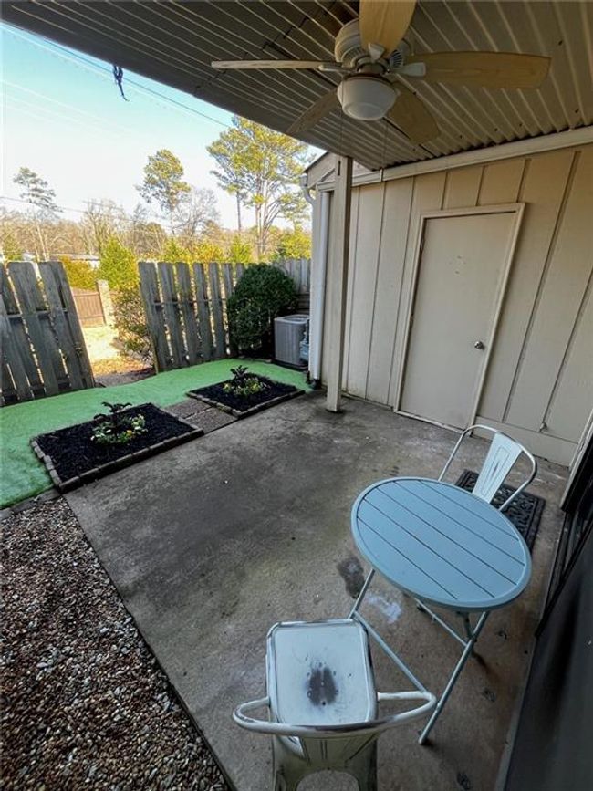 2058 Powers Ferry Trce Se, Condo with 2 bedrooms, 3 bathrooms and 2 parking in Marietta GA | Image 20