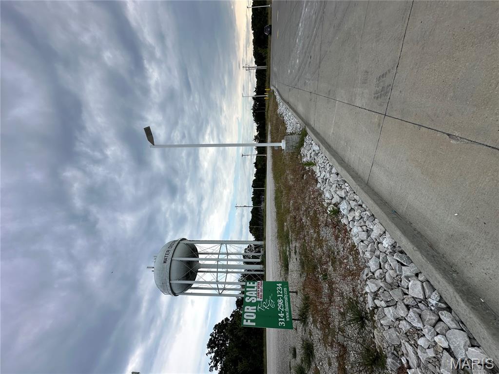 21 Highway E,Unit N, Wentzville, MO 63385