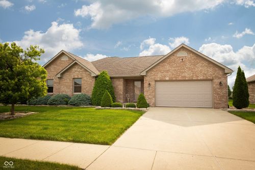 3717 Bellmore Dr, Brownsburg, IN, 46112-9119 | Card Image