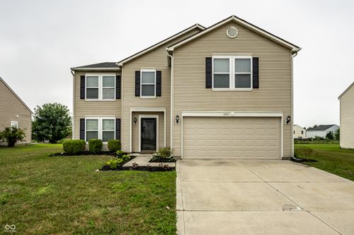 1224 Maple Trace Way, Sheridan, IN, 46069-5506 | Card Image