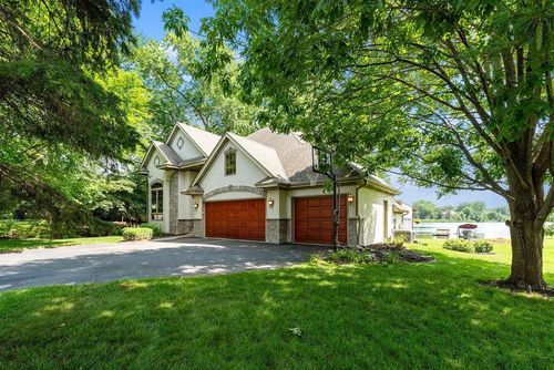 1919 Kyle Pl, Golden Valley, MN, 55422-4220 | Card Image