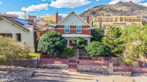 1805 Arizona Ave, El Paso, TX, 79902-5105 | Card Image