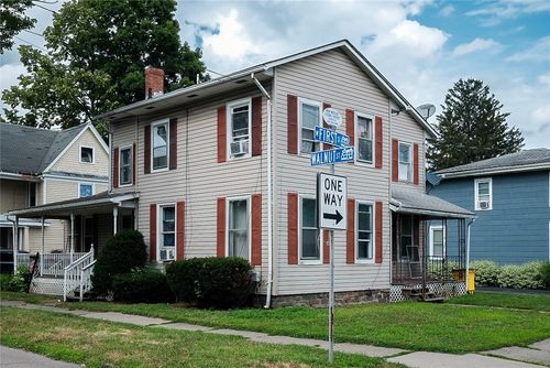470 W 1st St, Elmira, NY, 14901-2633 | Card Image