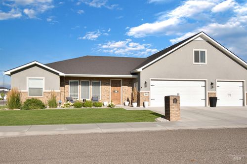 580 Clearwater Way, Heyburn, ID, 83336-1010 | Card Image