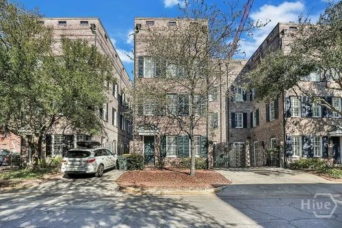 404 E Mcdonough St, Savannah, GA, 31401-4006 | Card Image