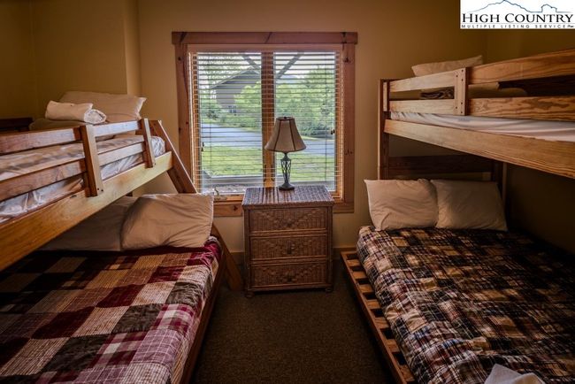 937 Alpine Dr, House other with 4 bedrooms, 4 bathrooms and null parking in Seven Devils NC | Image 31