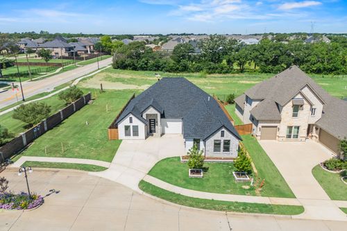 7203 Harris Pl, Arlington, TX, 76001-6665 | Card Image
