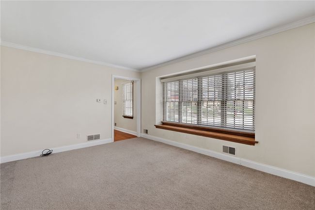 816 Sean Ct, House other with 3 bedrooms, 3 bathrooms and 2 parking in Jefferson Hills PA | Image 5