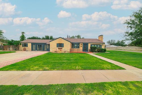 2011 W Indiana Ave, Midland, TX, 79701-6953 | Card Image