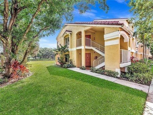 2412-2667 Nw 33rd St, Oakland Park, FL, 33309-6477 | Card Image