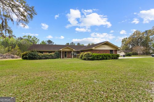 160 Hall St, Hinesville, GA, 31313-5884 | Card Image