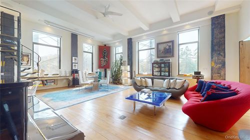 1255 5th Ave, New York, NY, 10029-3852 | Card Image