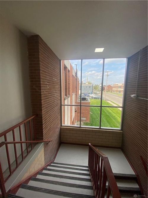 25 E Race St, Troy, OH, 45373-3564 | Card Image