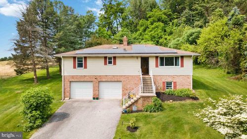 2984 Honey Valley Rd, DALLASTOWN, PA, 17313-9509 | Card Image