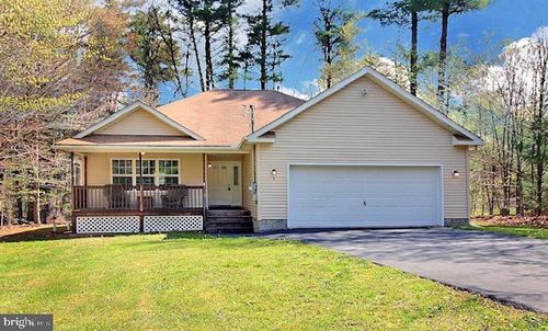 120 Woodbury Dr, Blakeslee, PA, 18610 | Card Image