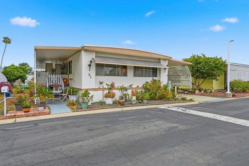 21-2280 E Valley Pkwy, Escondido, CA, 92027-2721 | Card Image