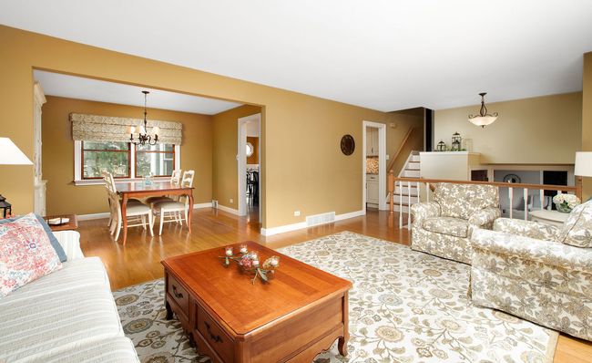304 N Norman Dr, House other with 4 bedrooms, 2 bathrooms and 1 parking in Palatine IL | Image 8