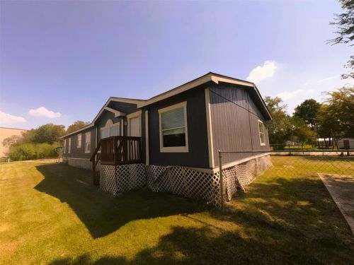 7102 King St, Manvel, TX, 77578-4609 | Card Image