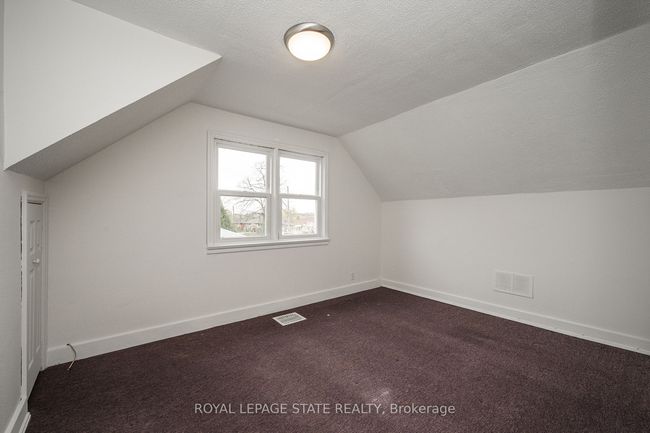 137 Allenby Ave, House other with 3 bedrooms, 3 bathrooms and 7 parking in Hamilton ON | Image 14