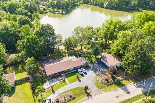 2300 Mount Carmel Rd, Paragould, AR, 72450-9729 | Card Image