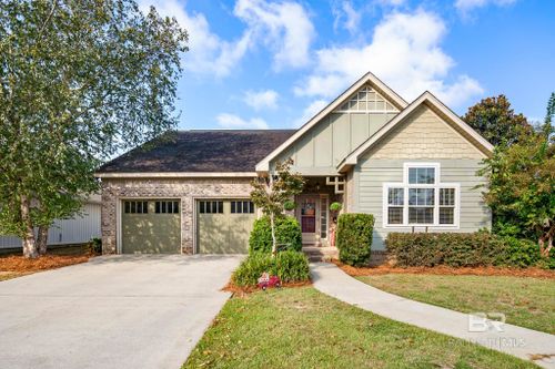 122 Cottage Ln, Atmore, AL, 36502-6327 | Card Image