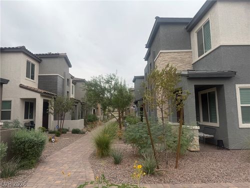 218 Krameria Ave, Henderson, NV, 89011-5655 | Card Image