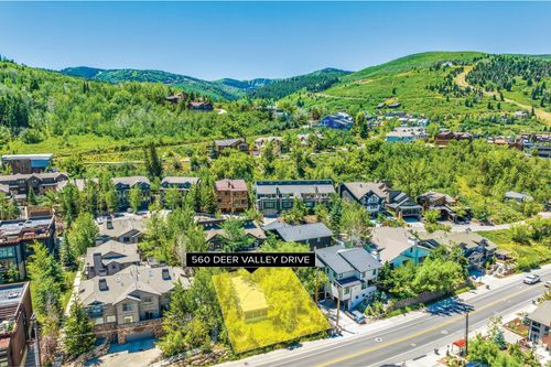 560 Deer Valley Dr, Park City, UT, 84060-7711 | Card Image