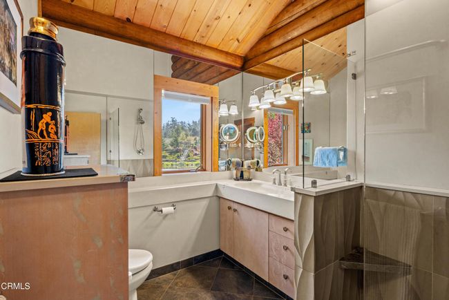 Primary Bathroom | Image 23