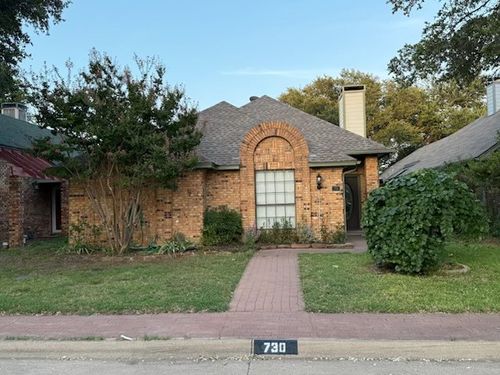 730 Monique, Cedar Hill, TX, 75104-1740 | Card Image