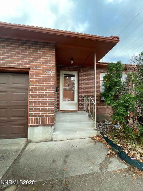 b-700 E Taylor Street, Reno, NV, 89502 | Card Image