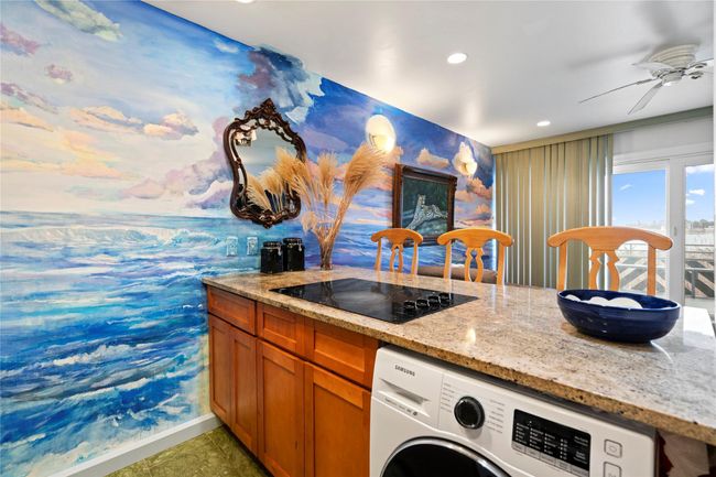 11 - 274 Dune Rd, Condo with 1 bedrooms, 1 bathrooms and null parking in Southampton NY | Image 5