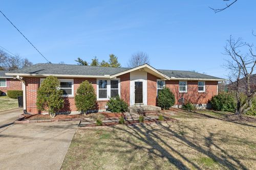 303 Janette Ave, Goodlettsville, TN, 37072-2612 | Card Image